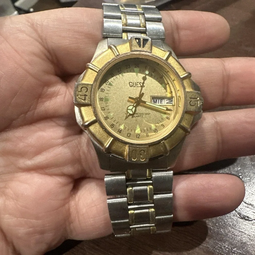 Working Guess Watch Unisex 40mm‎ Two Tone  Gold Dial Steel New Battery Fit 7in